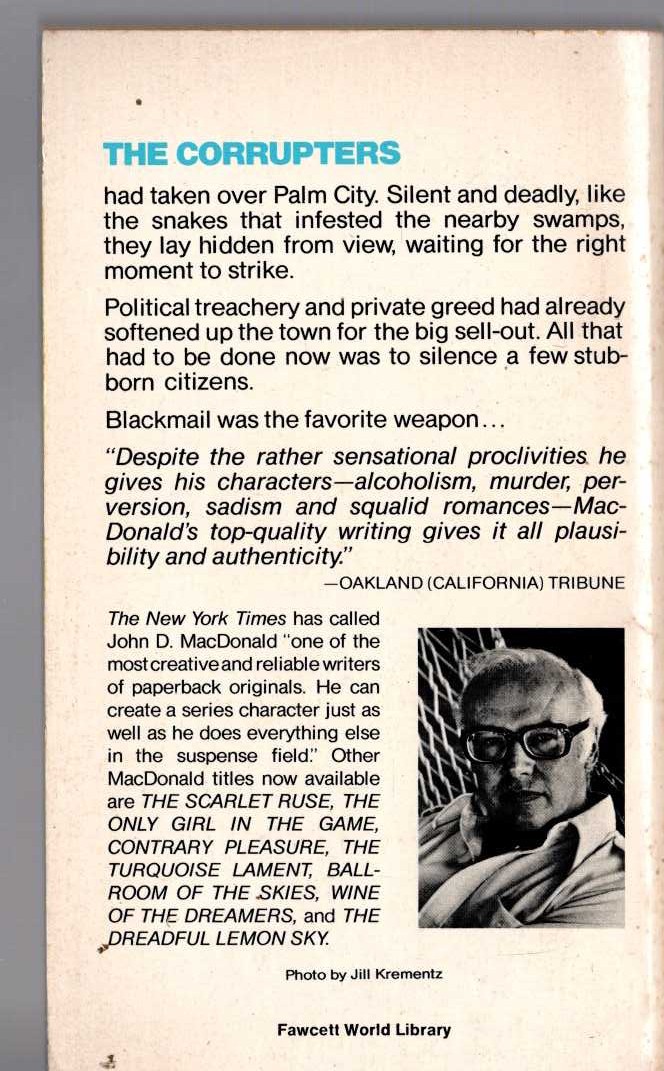 John D. MacDonald  A FLASH OF GREEN magnified rear book cover image