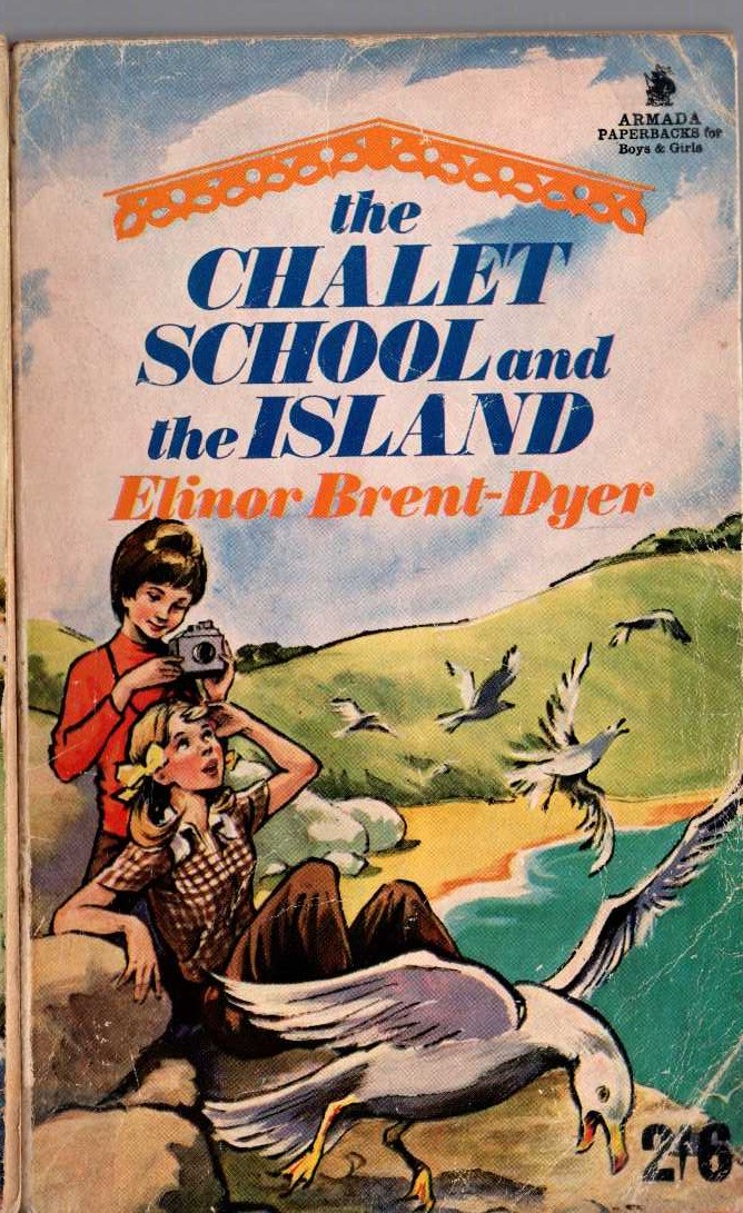 Elinor M. Brent-Dyer  THE CHALET SCHOOL AND THE ISLAND front book cover image